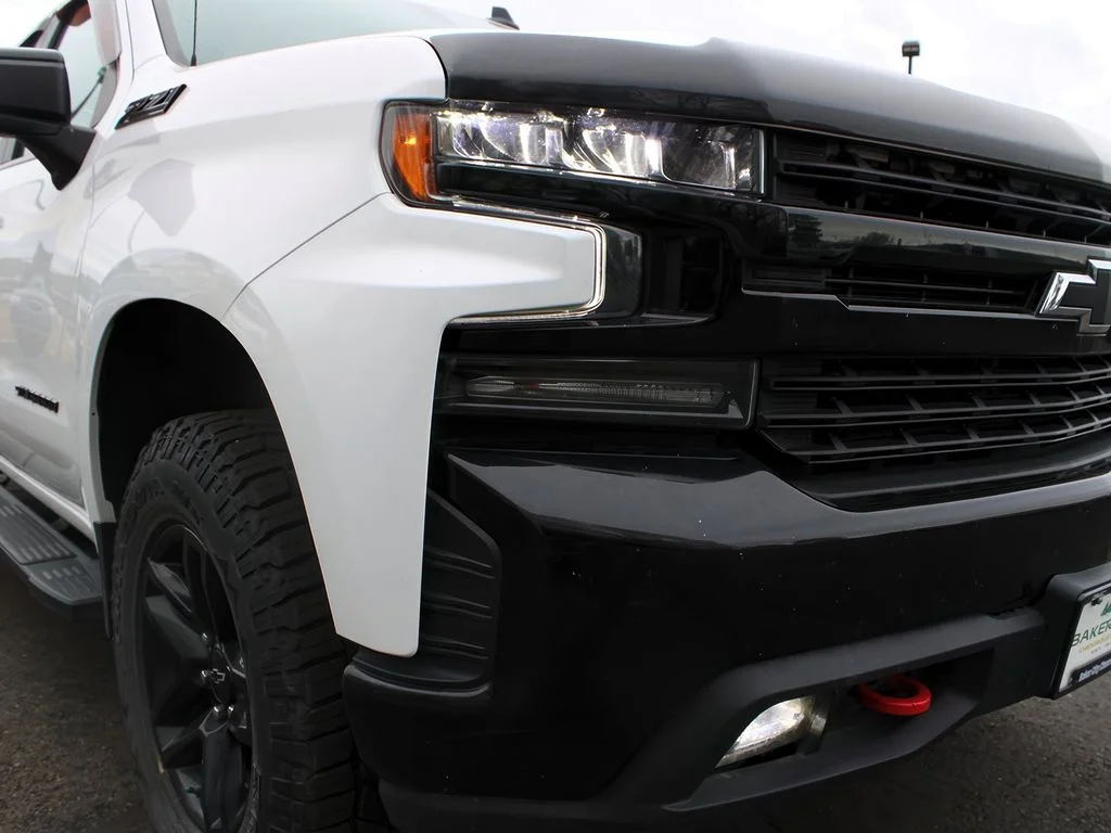 Used 2021 Summit White Chevrolet LT Trail Boss image 28