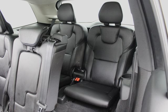 Used 2019 Osmium Gray Metallic Volvo T6 Momentum image 17