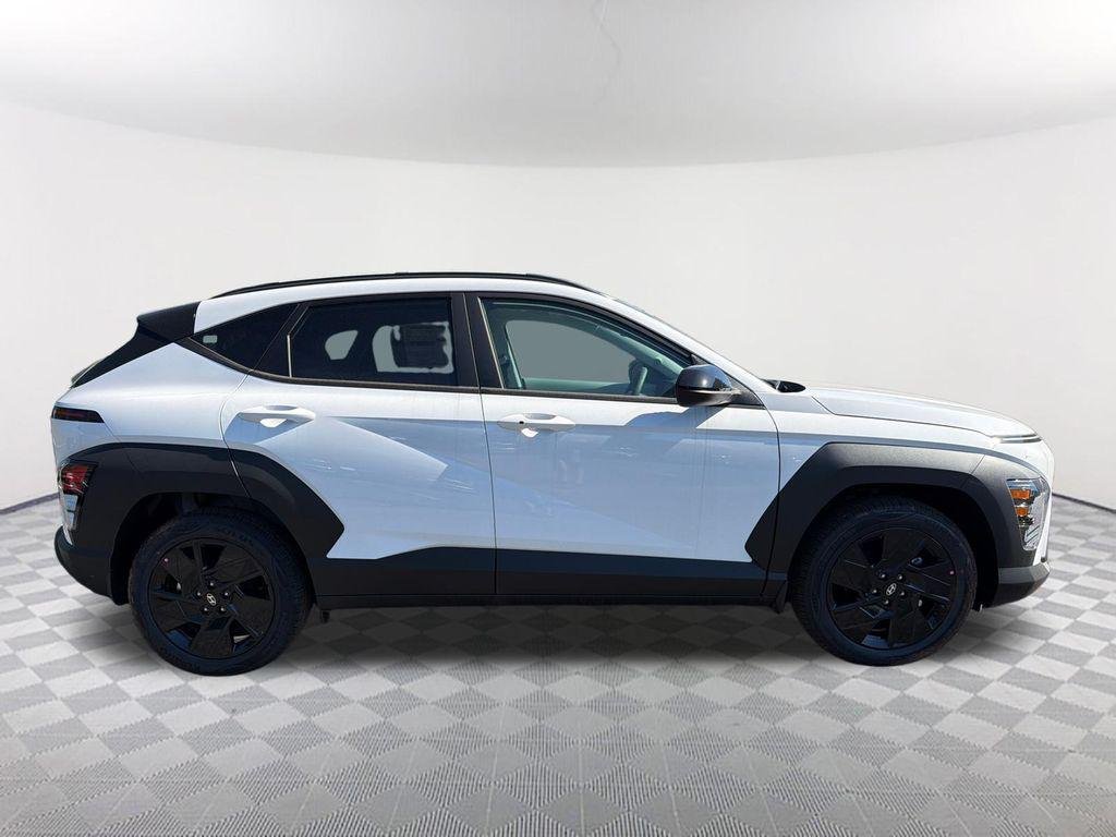 New 2026 White Hyundai SEL Sport FWD image 4