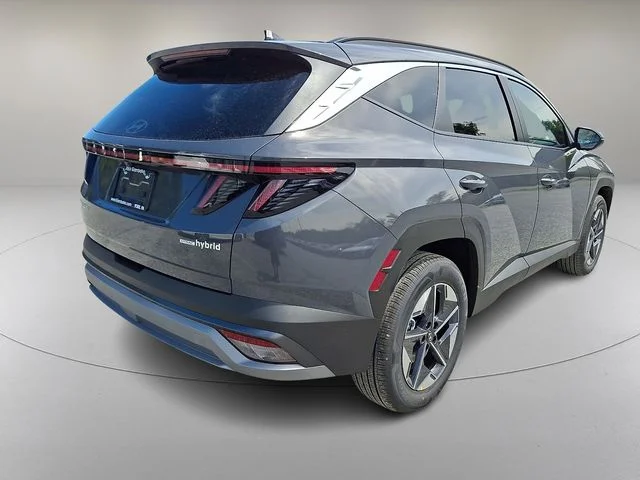 New 2026 Gray Hyundai SEL Convenience image 4