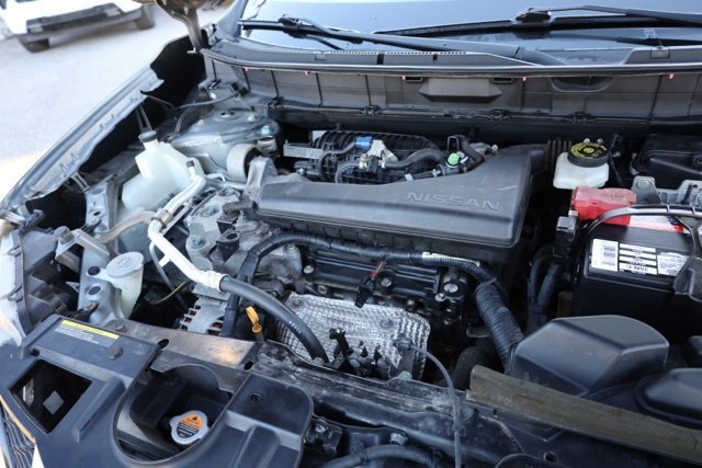 Used 2016 Gun Metallic Nissan S image 38