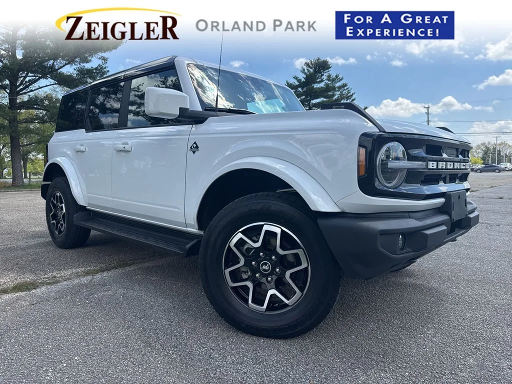 2025 Ford Bronco Outer Banks 4x4's photo