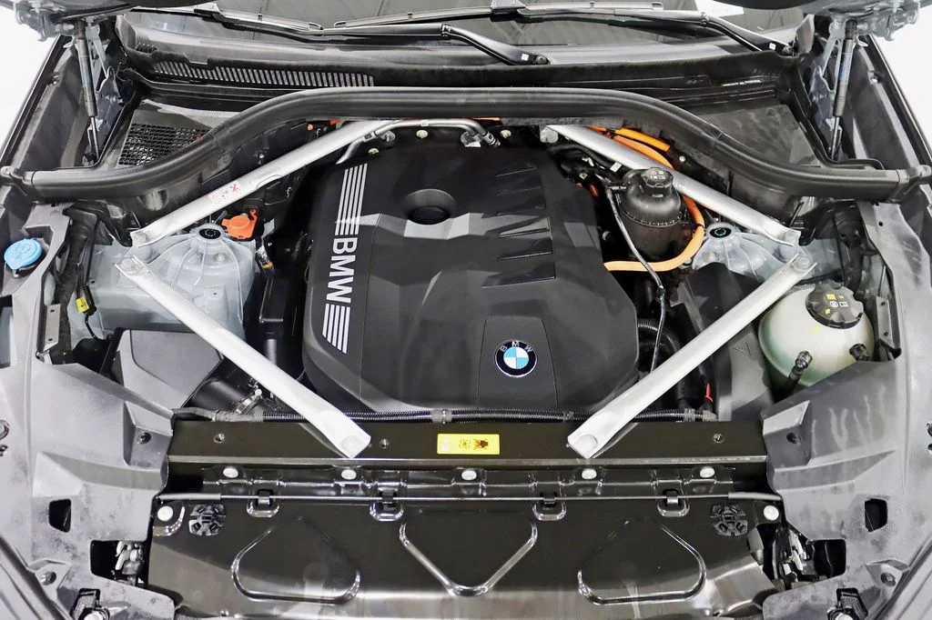 2025 BMW X5 xDrive50e
