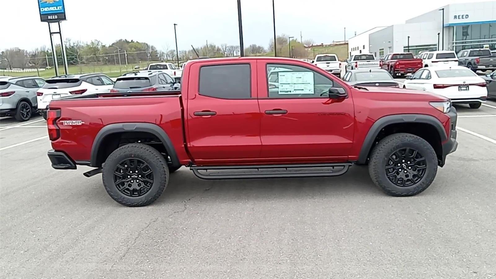 2026 Chevrolet Colorado Trail Boss - Photo 9