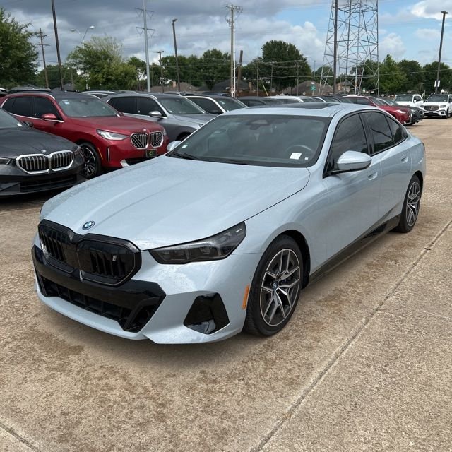 Certified Used 2025 Brooklyn Grey Metallic BMW xDrive40 image 1