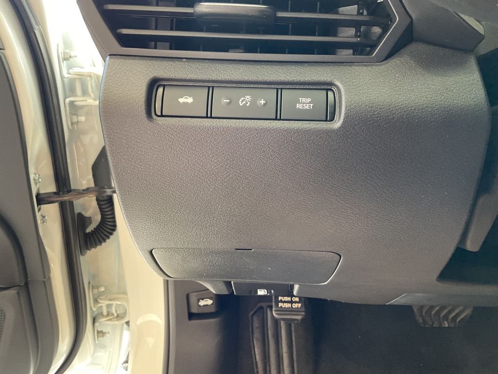 Used 2024 White Nissan 2.5 S image 16