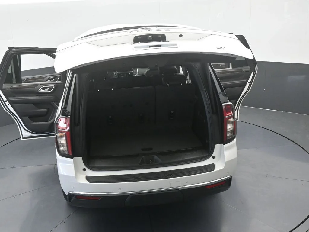Used 2022 Iridescent Pearl Tricoat Chevrolet LT image 78