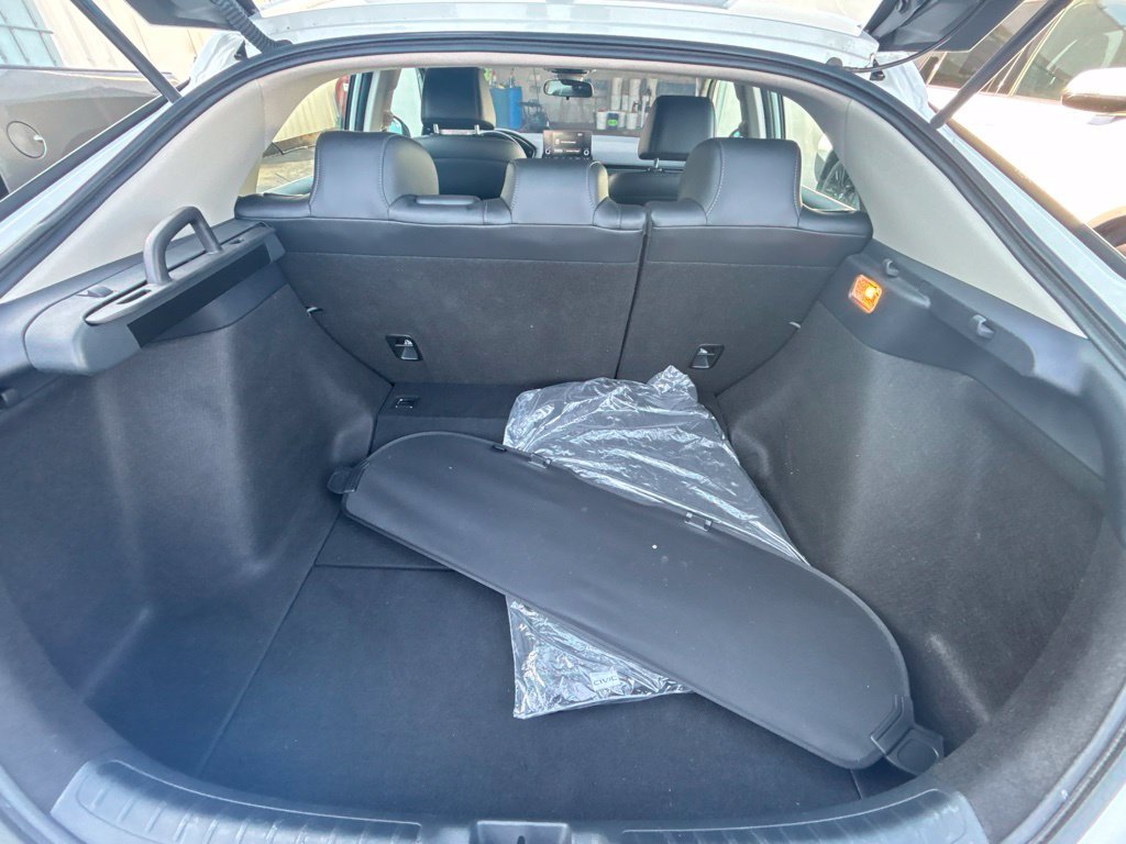 Used 2024 White Honda EX-L image 19