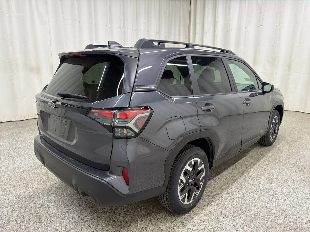 New 2026 Magnetite Gray Metallic Subaru Premium image 8