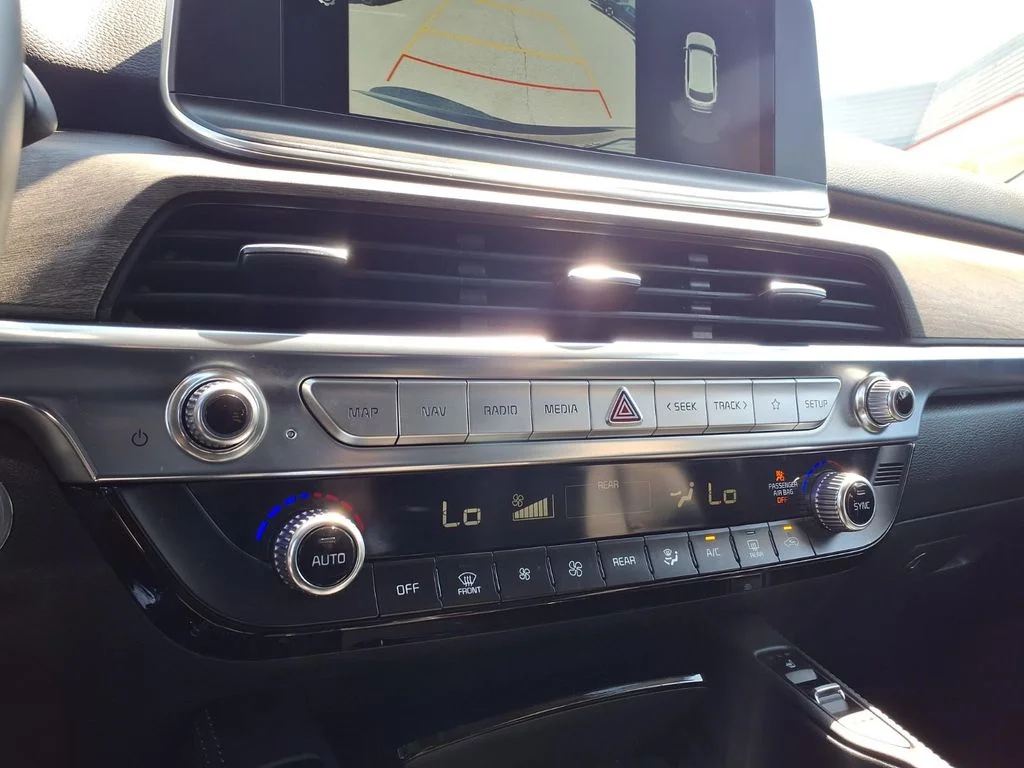 Certified Used 2022 Black Kia EX image 18