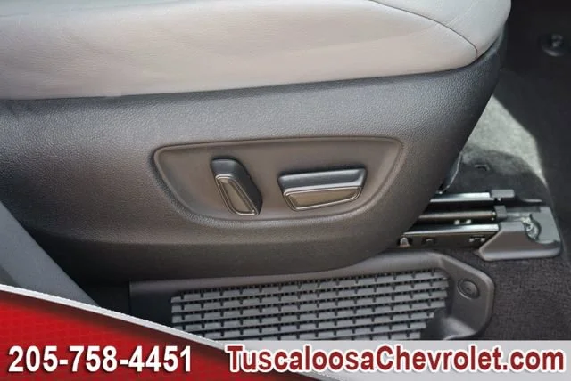 Used 2023 Gray Toyota XLE image 28