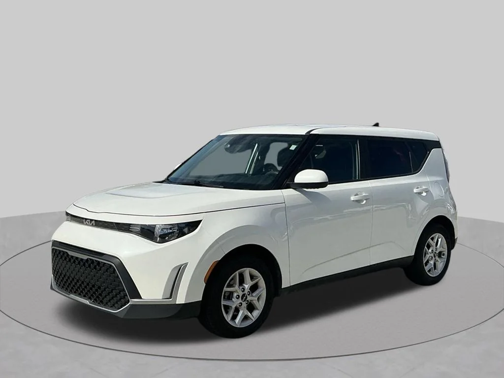 Used 2025 White Kia LX image 2