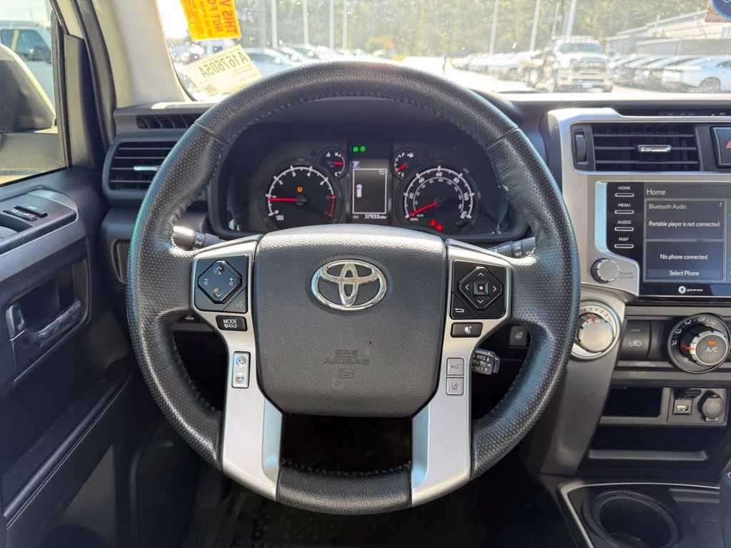 Used 2023 White Toyota SR5 Premium image 10
