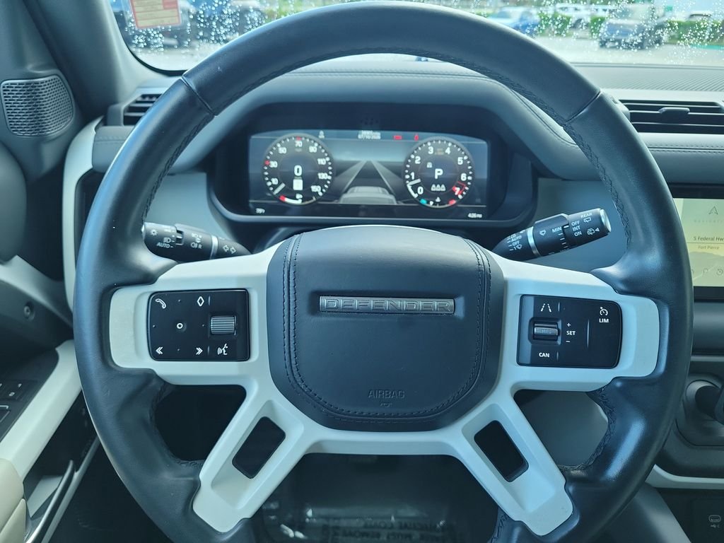 Certified Used 2023 Fuji White Land Rover SE image 28