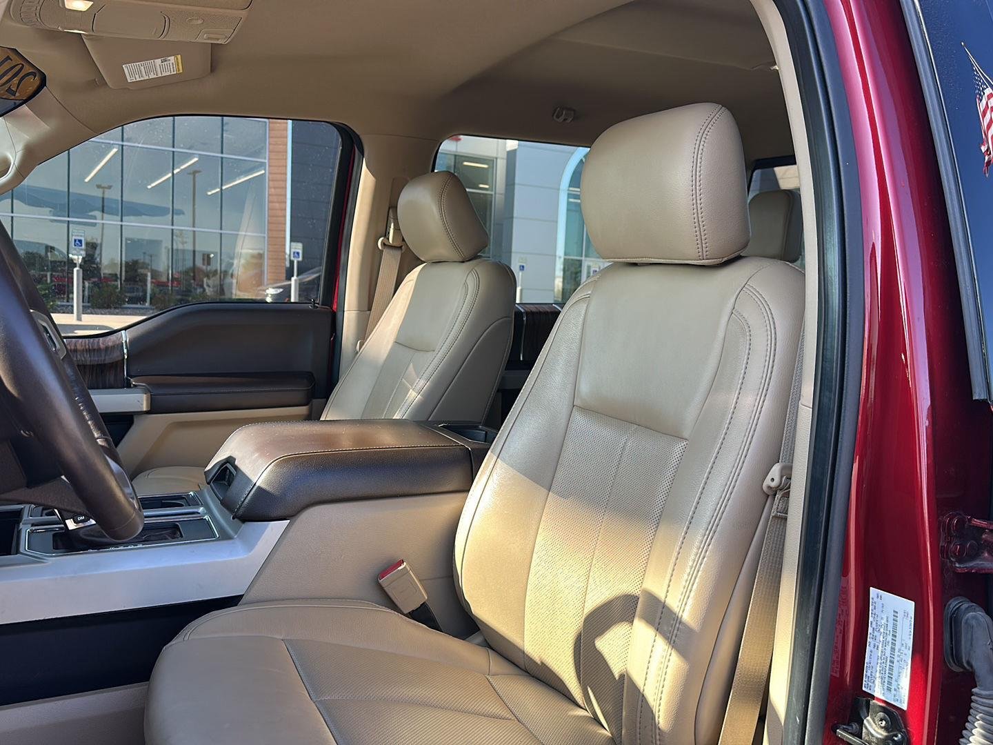 Used 2019 Ruby Red Metallic Tinted Clearcoat Ford LARIAT image 14