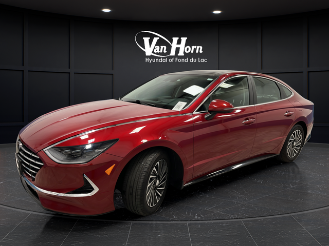 Used 2023 Ultimate Red Hyundai Limited image 3