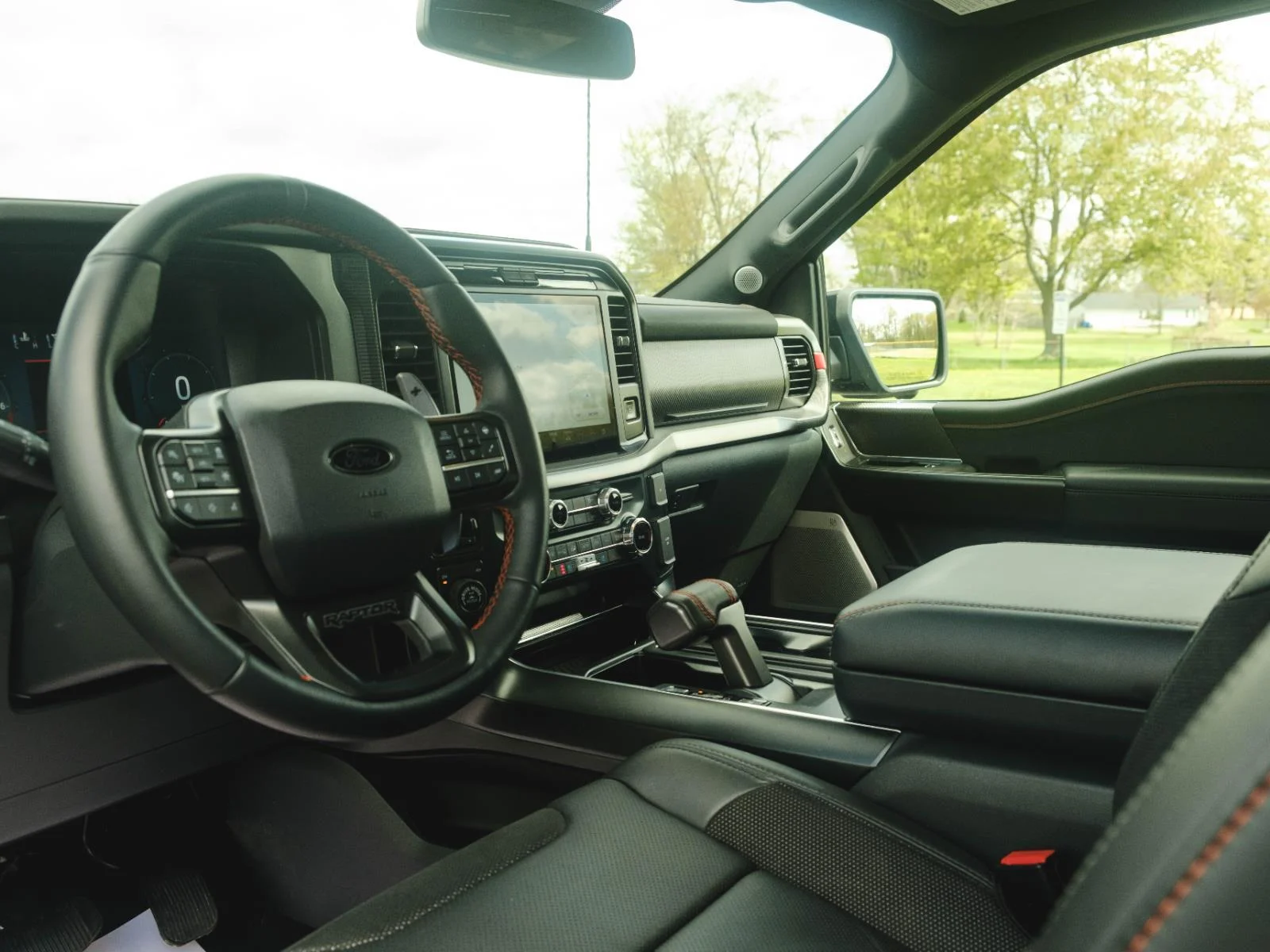 Certified Used 2025 Agate Black Metallic Ford Raptor image 20