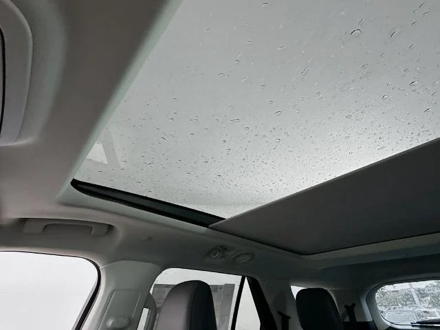 New 2026 Agate Black Metallic Ford Active image 56