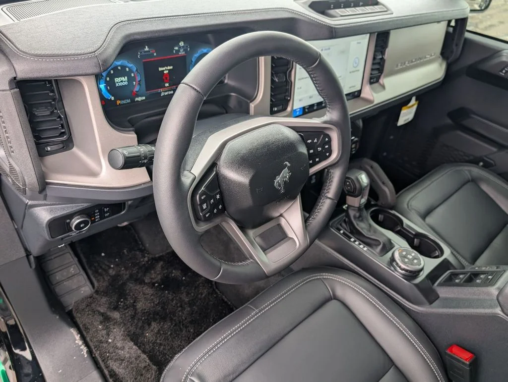 New 2025 Black Ford Outer Banks image 19