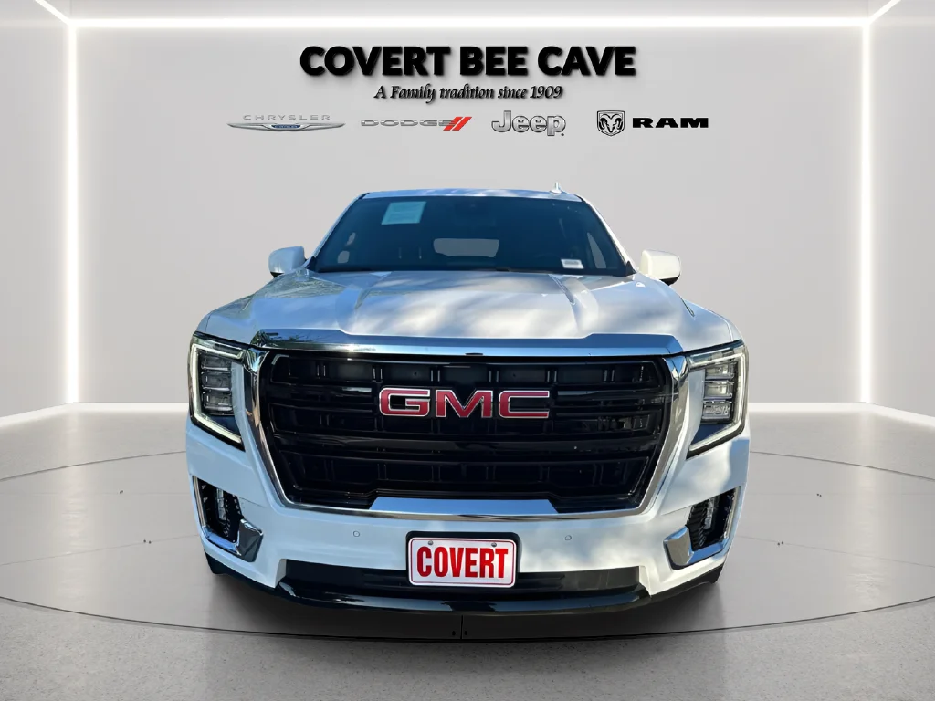 Used 2023 White GMC SLE image 3