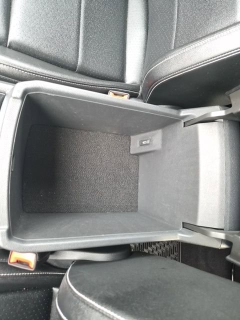 2022 Volkswagen Atlas SE w/Tech - Photo 24