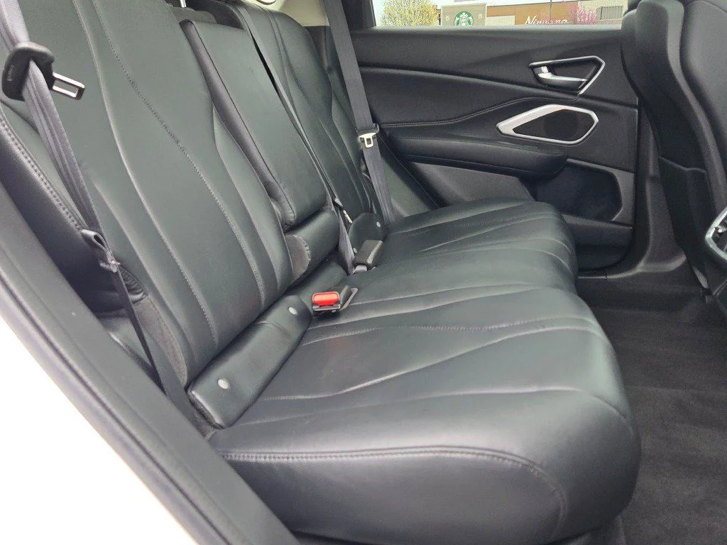 Used 2023 White Acura Base image 9