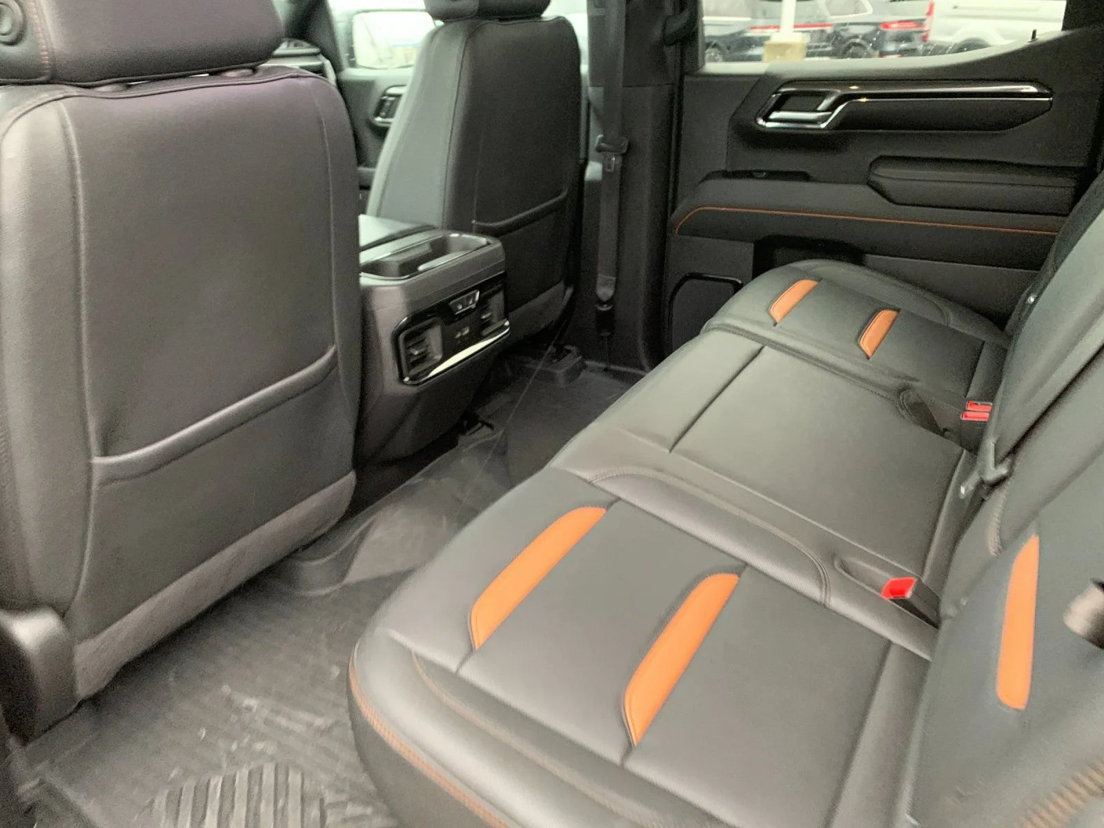 Used 2024 Onyx Black GMC AT4 image 13