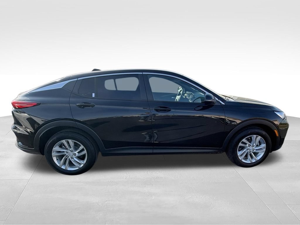 New 2026 Ebony Twilight Metallic Buick Preferred image 9