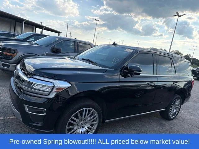 Used 2023 Black Ford Limited image 3