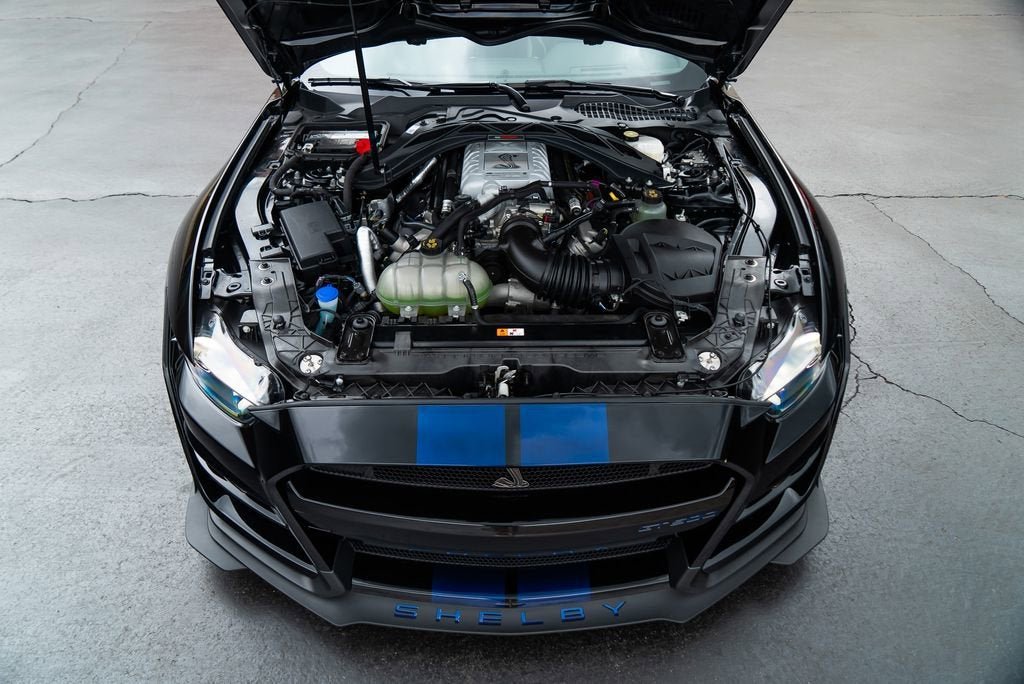 Used 2021 Shadow Black Ford Shelby GT500 image 20
