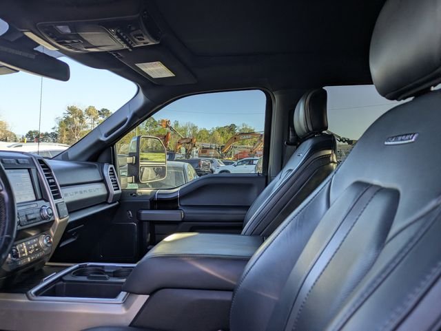 Used 2019 Black Ford Platinum image 20