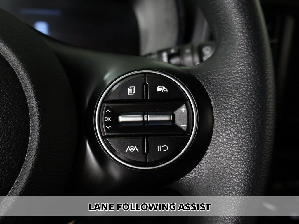 Used 2024 White Kia LX image 3