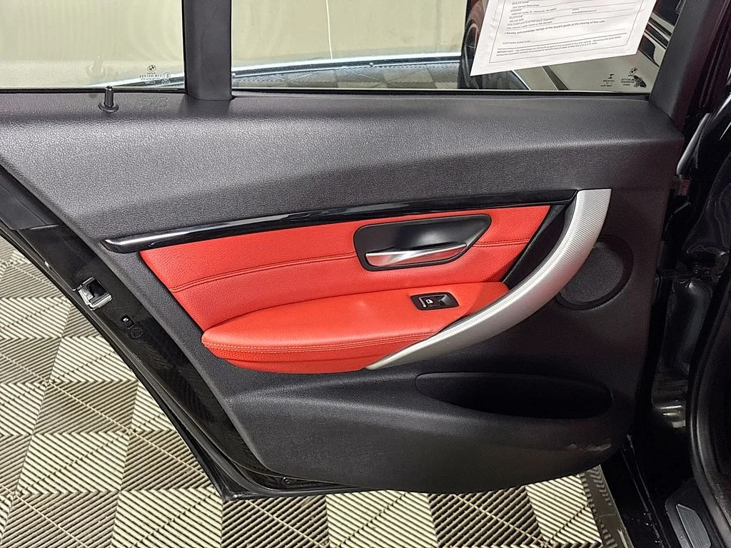Used 2016 Black BMW 328i image 19