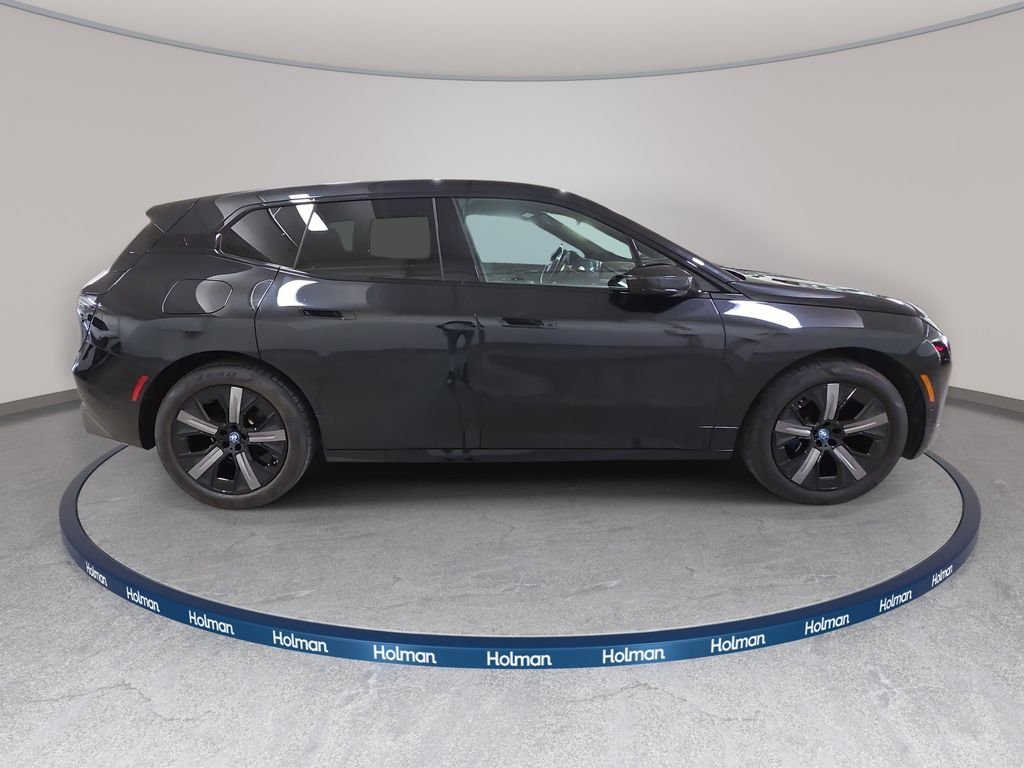 Certified Used 2024 Black Sapphire Metallic BMW xDrive50 image 6