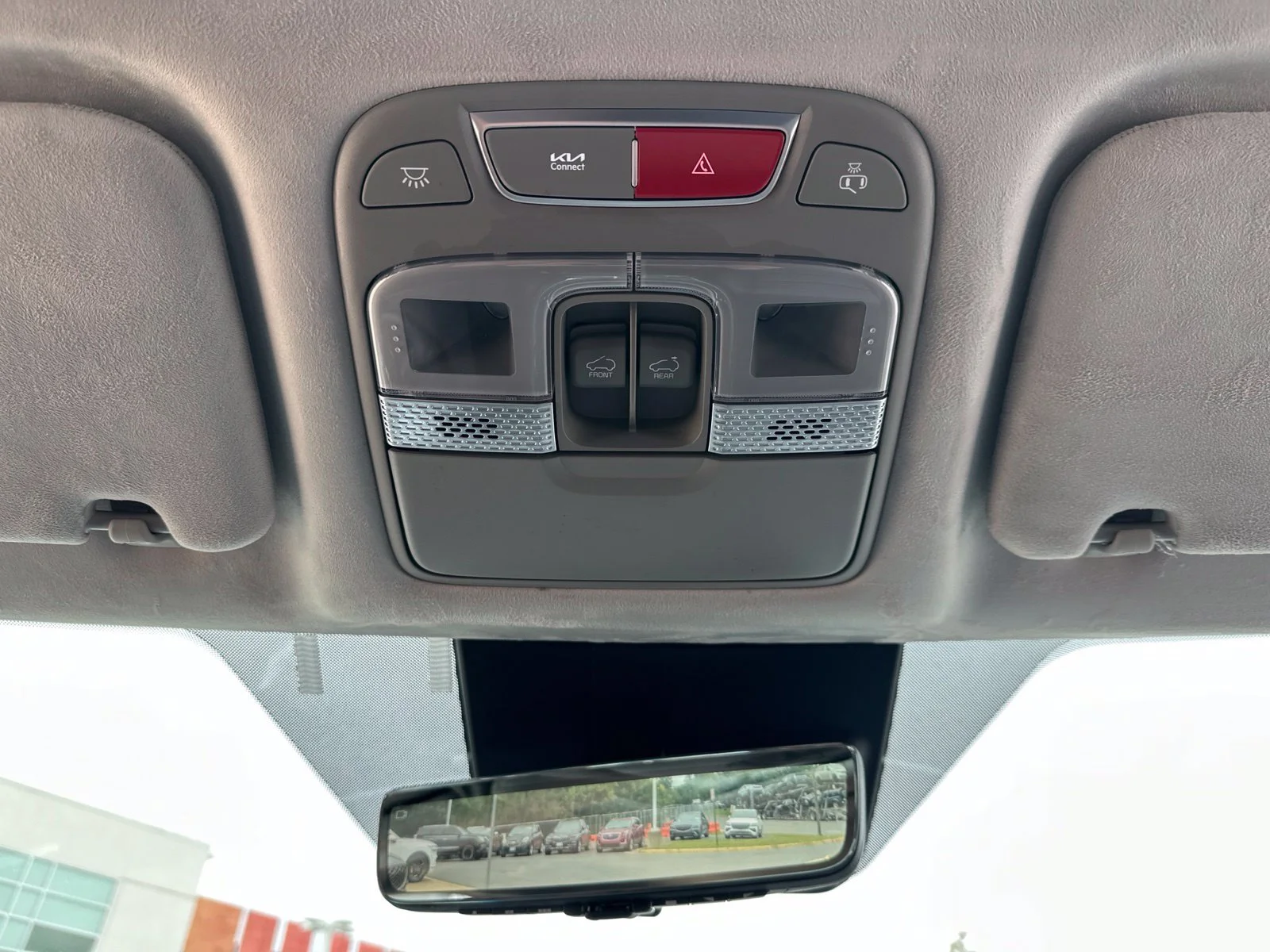 Used 2025 Black Kia SX-Prestige image 21