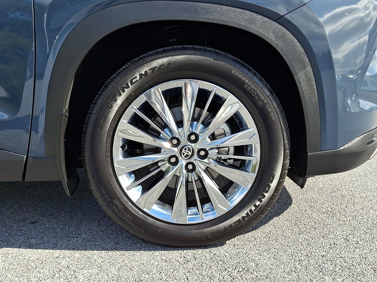 Certified Used 2026 STORM CLOUD Toyota Platinum image 31