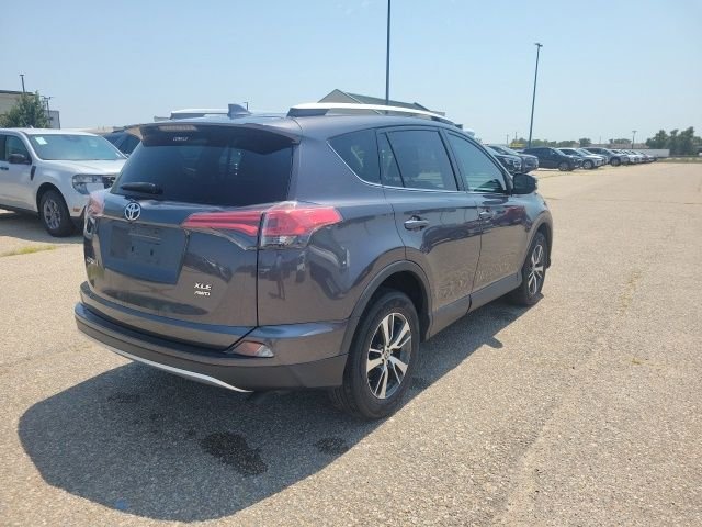 Used 2016 Magnetic Gray Metallic Toyota XLE image 21