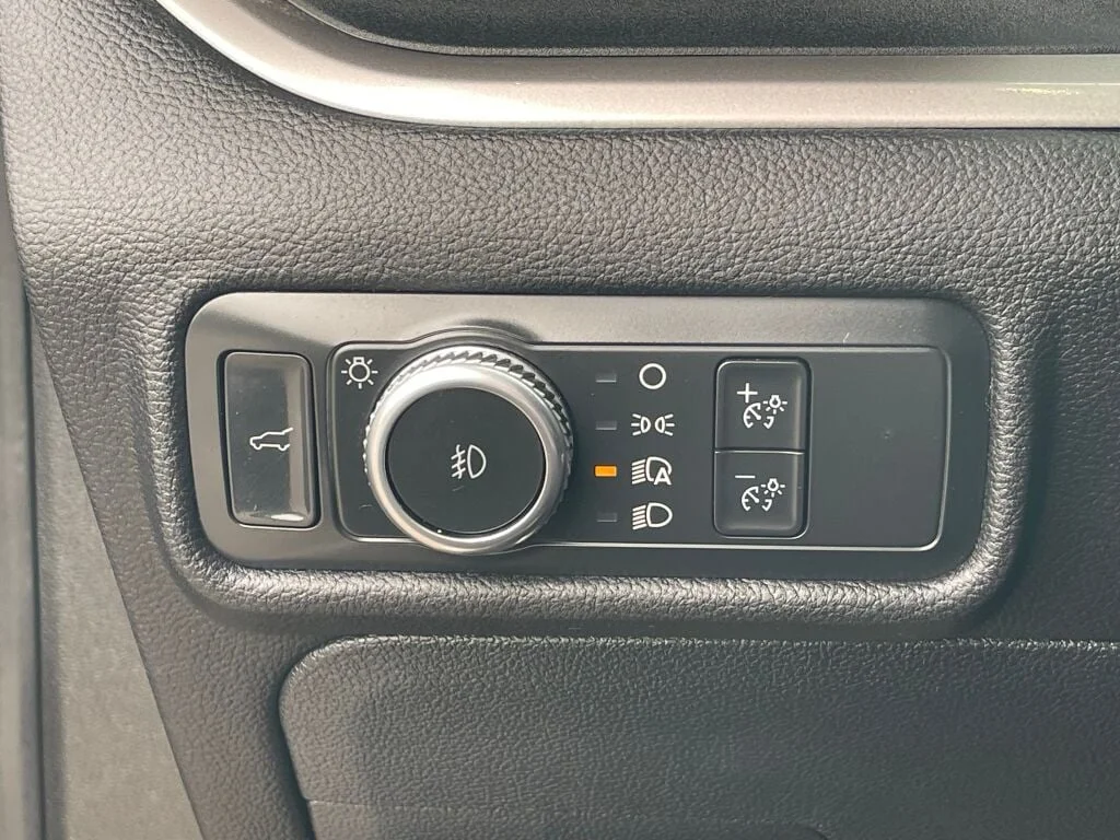 Certified Used 2022 Carbonized Gray Ford XLT image 20