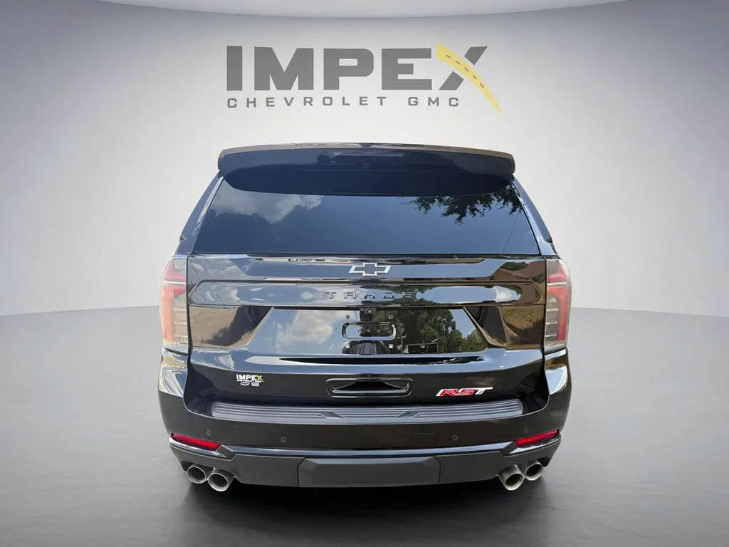 Used 2025 Black Chevrolet RST image 4