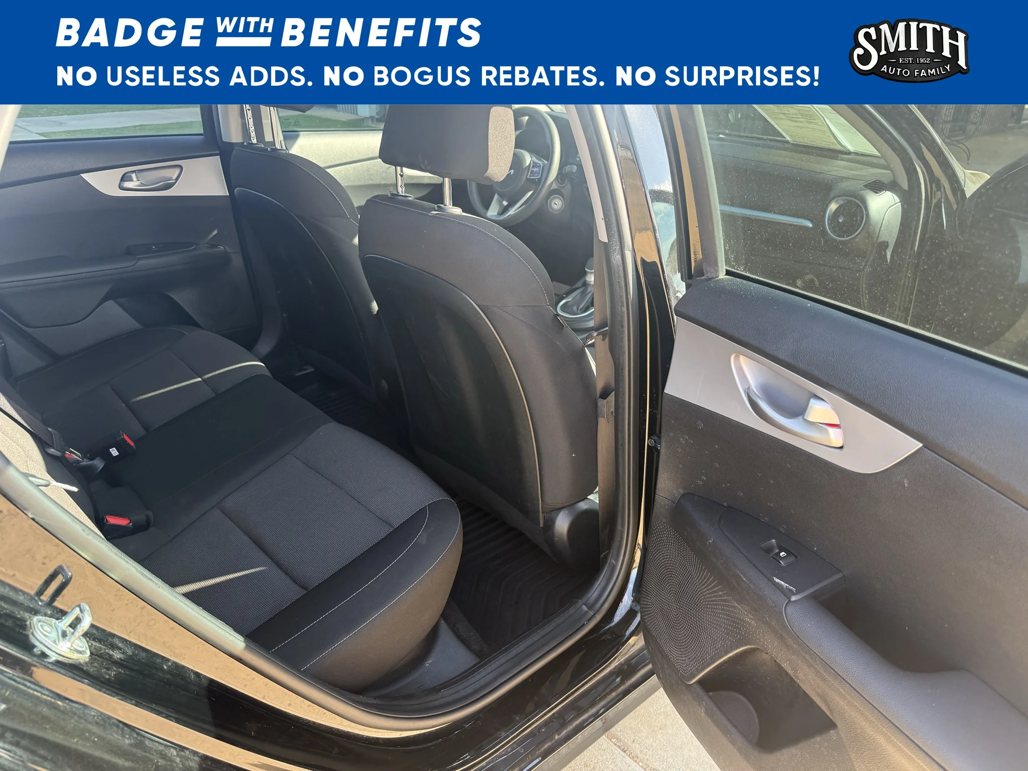 Used 2023 Aurora Black Kia LXS image 13
