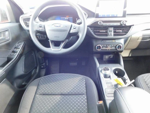 New 2026 Rapid Red Metallic Tinted Clearcoat Ford Active® image 55