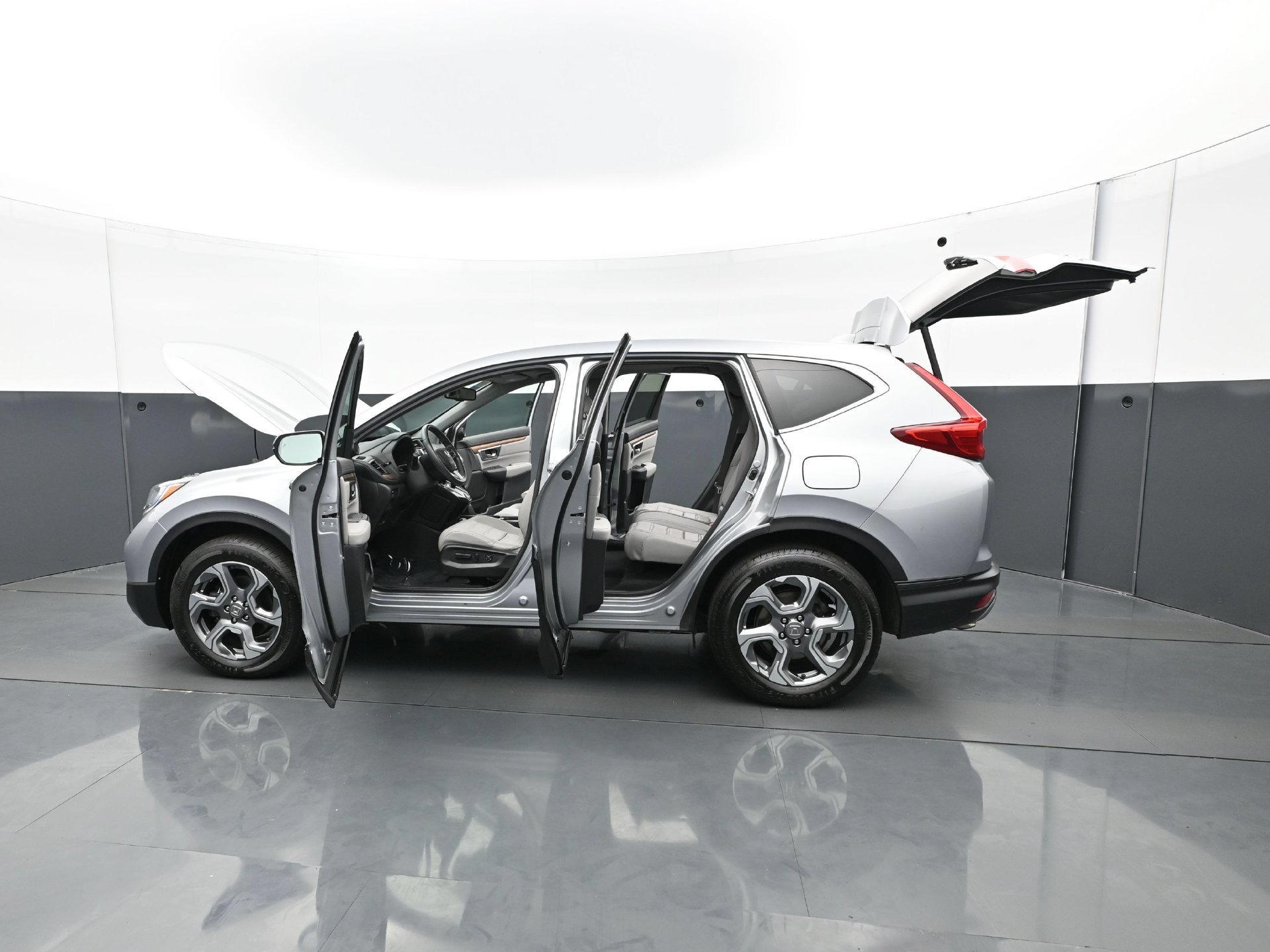 Used 2019 Silver Honda EX-L image 34