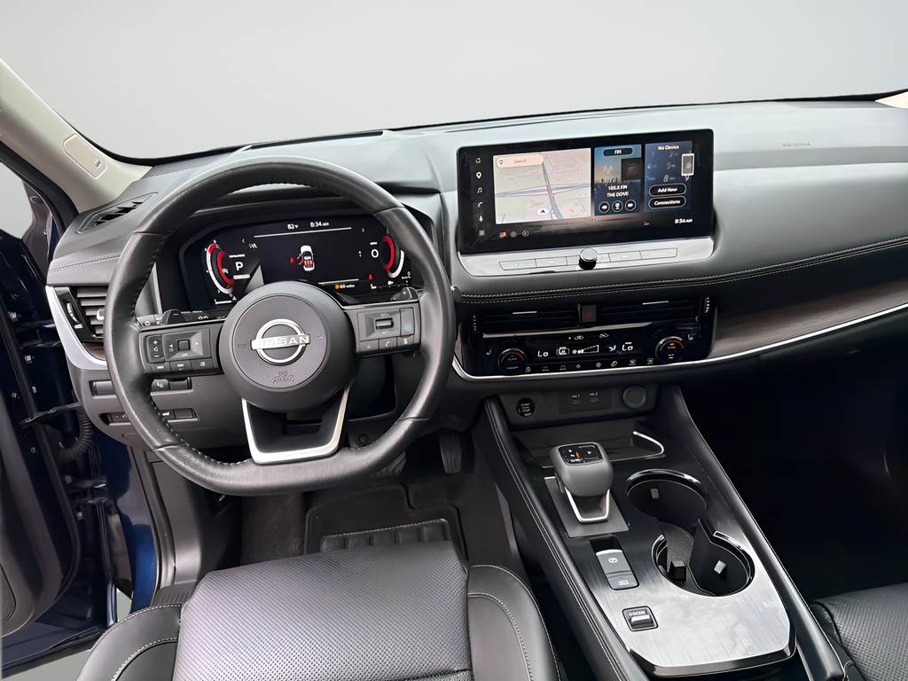 Used 2024 Blue Nissan Platinum image 27