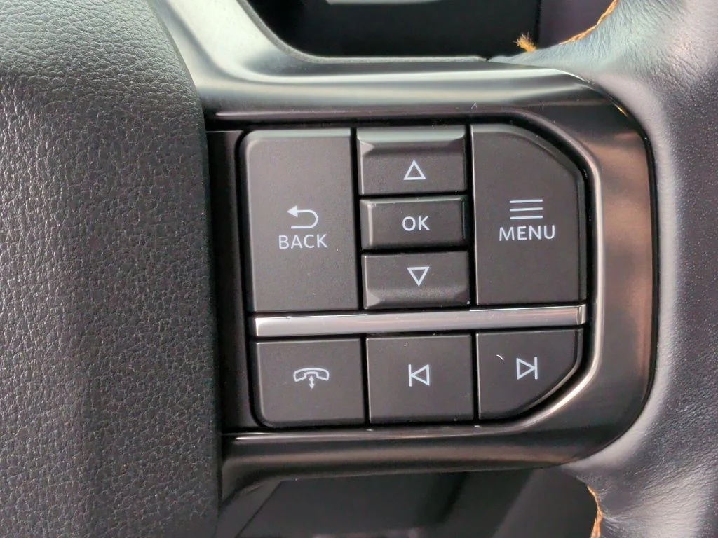 Used 2022 White Ford Platinum image 20
