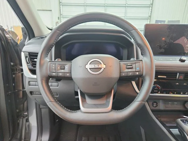 Used 2025 Gray Nissan SL image 26