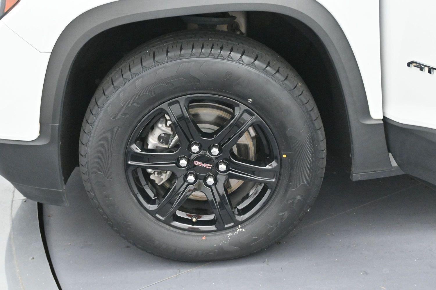Used 2021 SUMMIT WHITE GMC AT4 image 44