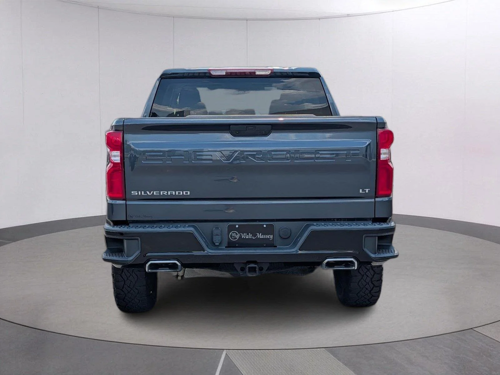Used 2022 SHADOW GRAY METALLIC Chevrolet LT Trail Boss image 4
