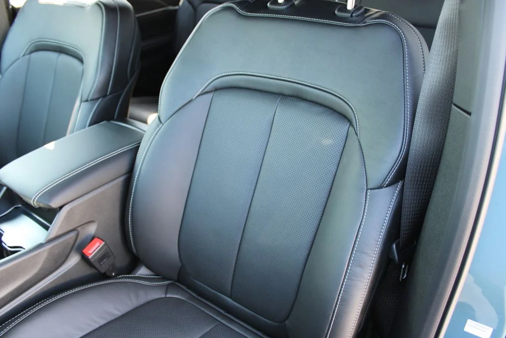 New 2026 Steel Blue Exterior Paint Jeep Limited Reserve image 21
