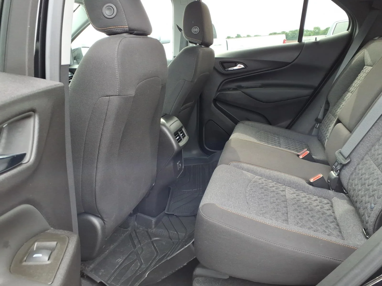 Used 2024 Mosaic Black Metallic Chevrolet LT image 5