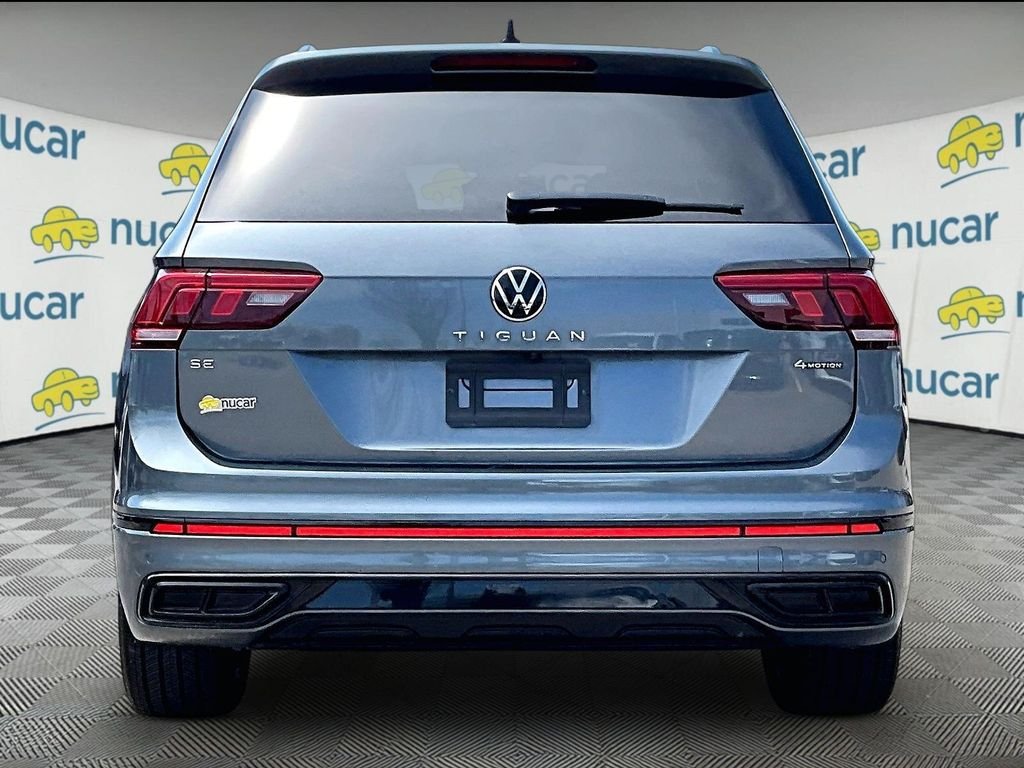 Used 2023 Gray Volkswagen 2.0T SE R-Line Black image 5